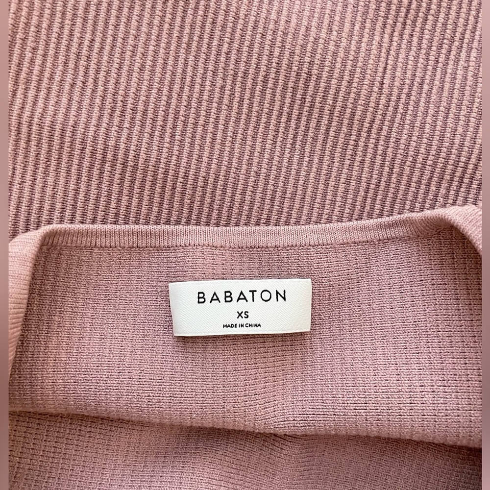 Aritzia Babaton Sculpt Knit Ribbed Squareneck Tank in Mauvedust